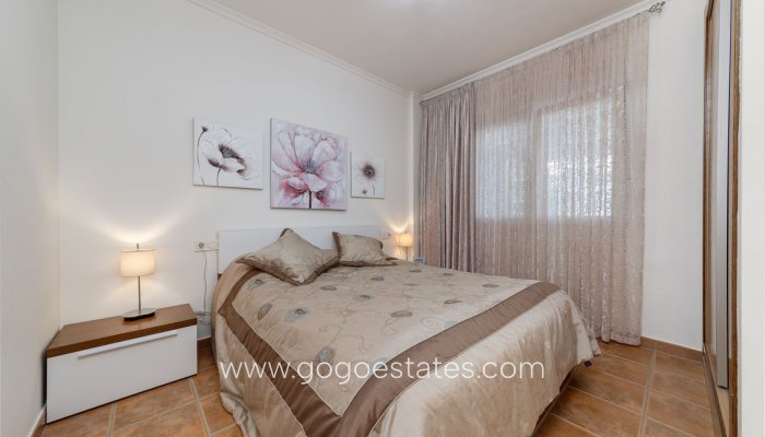 Wiederverkauf - Haus - Bungalow - Orihuela - Mil Palmeras