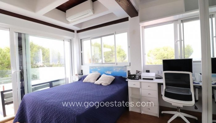 Te koop - Huis - Vrijstaande Villa - Orihuela - Orihuela Costa