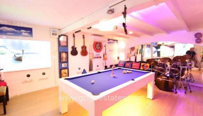 Te koop - Huis - Vrijstaande Villa - Orihuela - Orihuela Costa