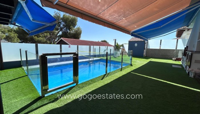 Te koop - Huis - Vrijstaande Villa - Orihuela - Orihuela Costa