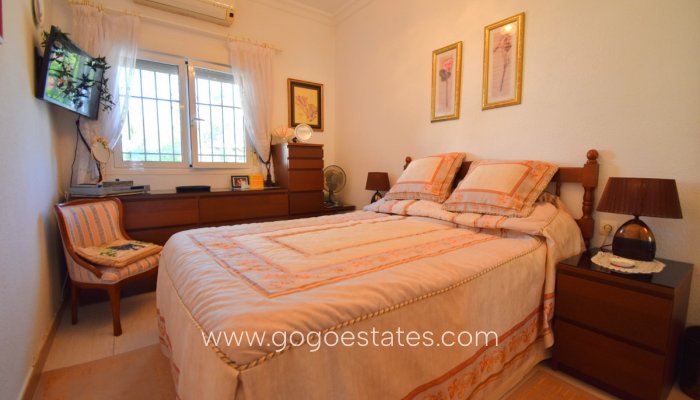 Te koop - Huis - Vrijstaande Villa - Orihuela - Los Balcones