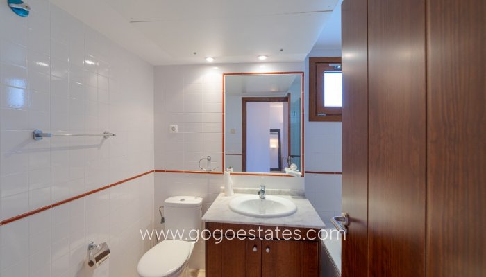 Te koop - Appartement - Appartement op de middelste verdieping - Orihuela - Punta Prima