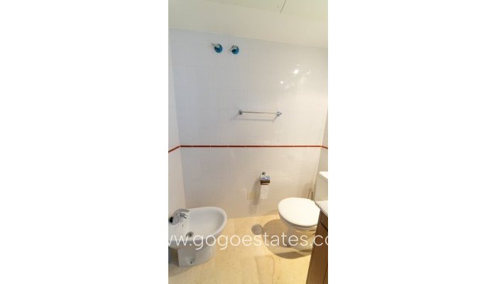 Te koop - Appartement - Appartement op de middelste verdieping - Orihuela - Punta Prima