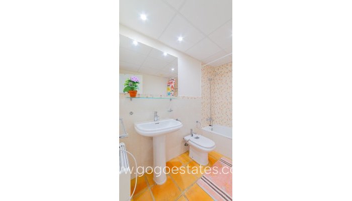 Revente - Maison - Maison de ville - Finestrat