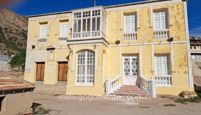 Te koop - Huis - Finca - Cortijo - Orihuela - Orihuela Centro
