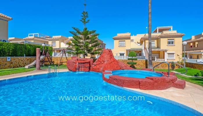 Te koop - Appartement - Penthouse Duplex - Orihuela - Villamartin