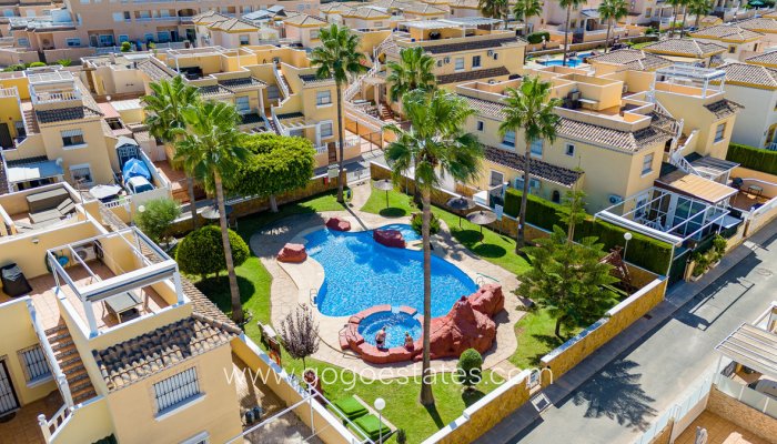 Te koop - Appartement - Penthouse Duplex - Orihuela - Villamartin