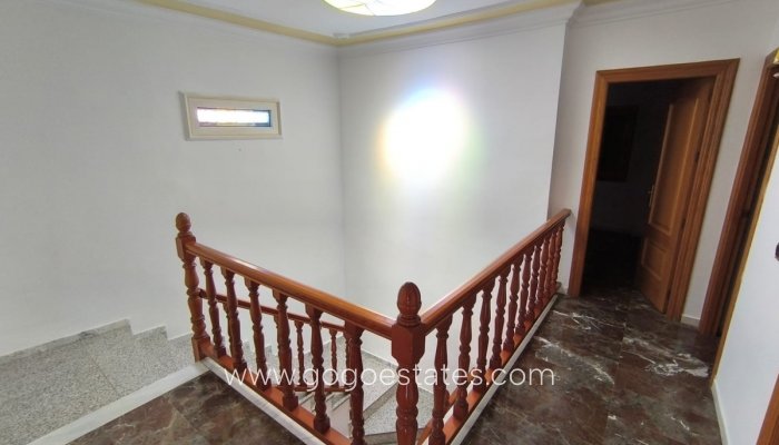 Te koop - Huis - Stadswoning - Sax - Sax Centro