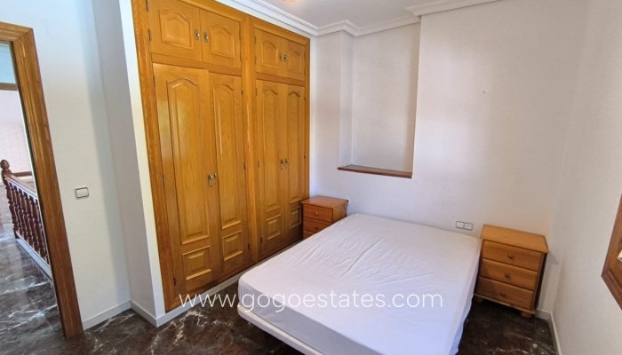 Te koop - Huis - Stadswoning - Sax - Sax Centro