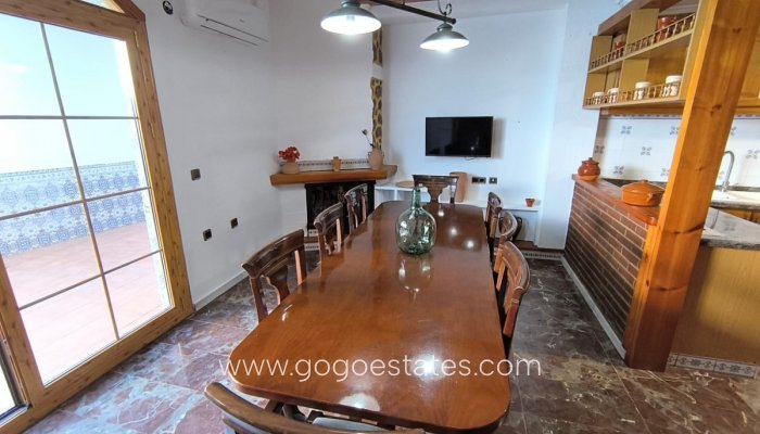 Te koop - Huis - Stadswoning - Sax - Sax Centro