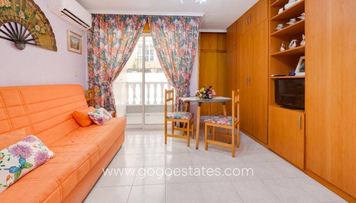 Te koop - Appartement - Appartement op de middelste verdieping - Torrevieja - Torrevieja Centro