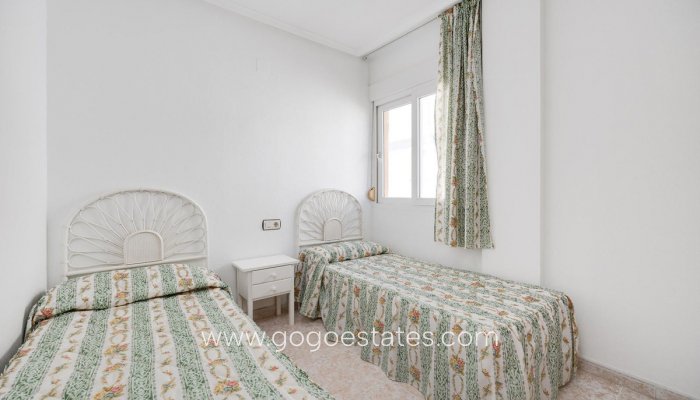 Te koop - Huis - Bungalow - Alicante - Parque de las Naciones