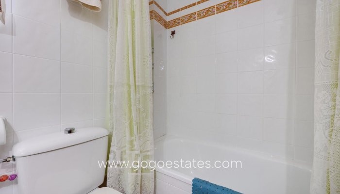 Te koop - Huis - Bungalow - Alicante - Parque de las Naciones