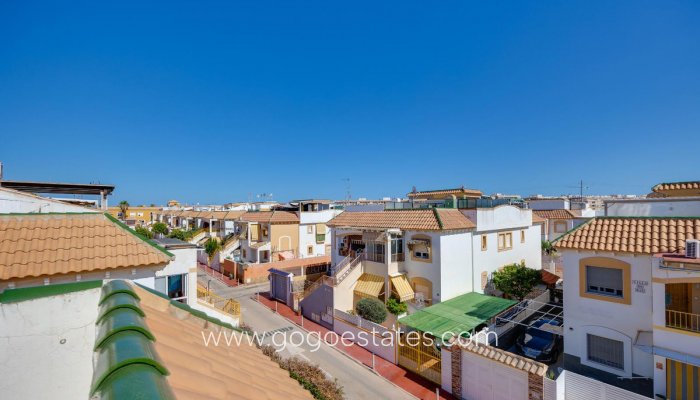 Te koop - Huis - Bungalow - Alicante - Parque de las Naciones