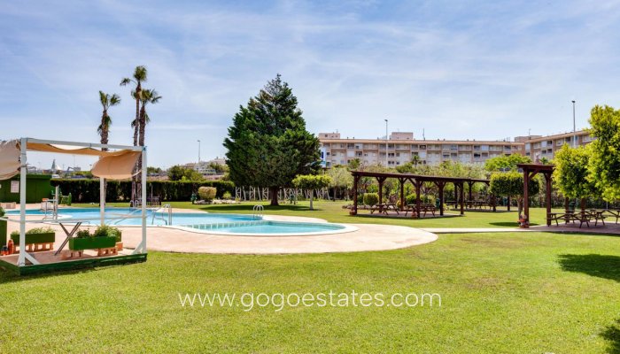 Te koop - Huis - Bungalow - Alicante - Parque de las Naciones