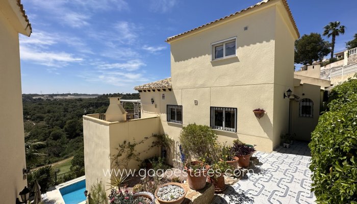 Te koop - Huis - Vrijstaande Villa - Orihuela - Villamartin