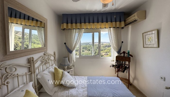 Te koop - Huis - Vrijstaande Villa - Orihuela - Villamartin