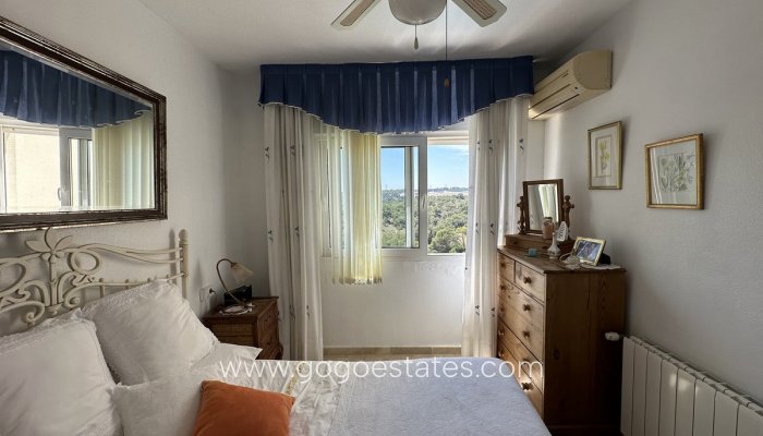 Te koop - Huis - Vrijstaande Villa - Orihuela - Villamartin