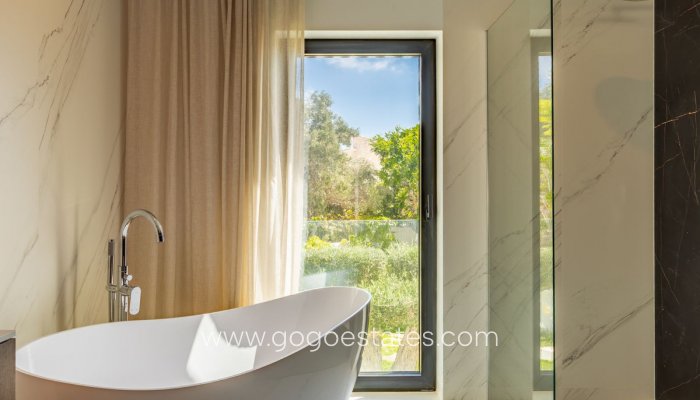 Revente - Maison - Villa Individuelle - Benitachell - Cumbre del sol