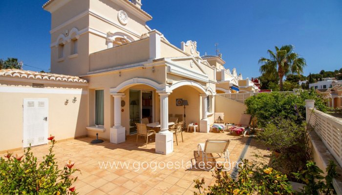 Te koop - Huis - Vrijstaande Villa - Calpe - Calpe Centro