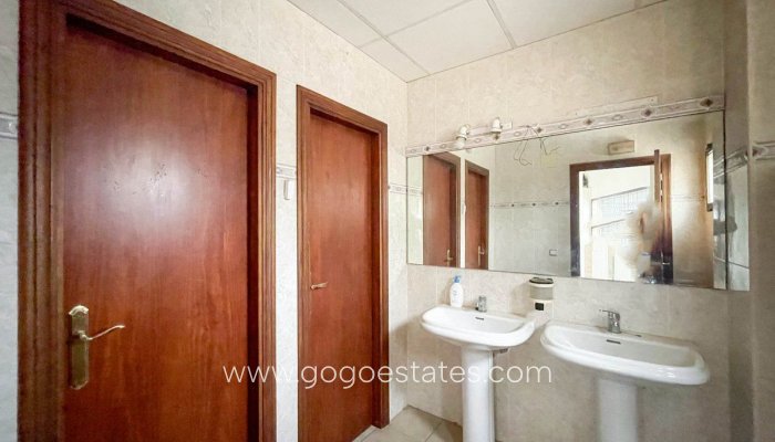 Te koop - Huis - Vrijstaande Villa - Calpe - Calpe Centro