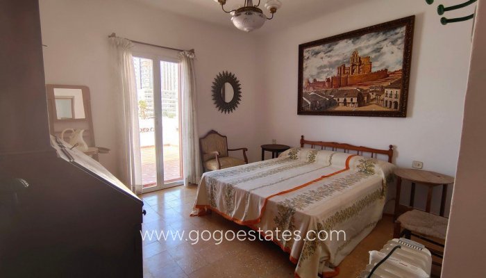 Te koop - Huis - Vrijstaande Villa - Calpe - Calpe Centro