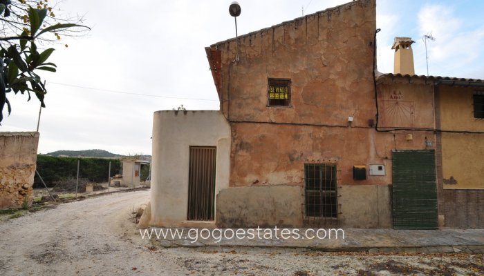 Te koop - Huis - Stadswoning - Pinoso - Pinoso Centro