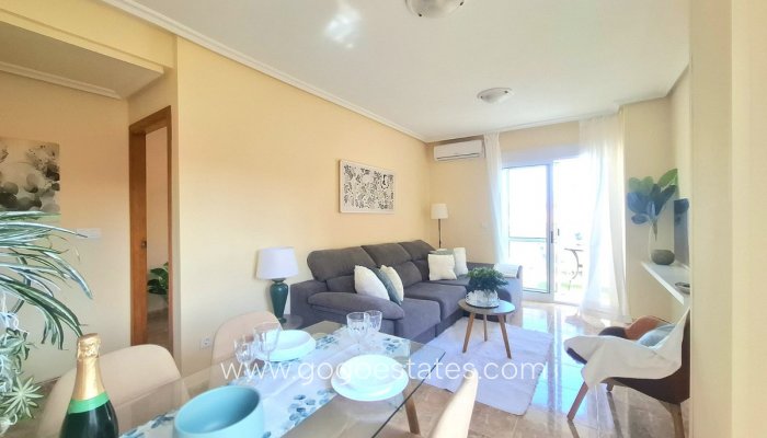 Resale - Apartment - Middle Floor Apartment - Torrevieja - Torrevieja Centro
