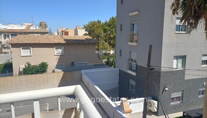 Resale - Apartment - Middle Floor Apartment - Torrevieja - Torrevieja Centro