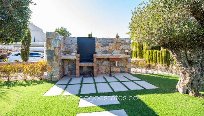 Te koop - Huis - Vrijstaande Villa - Orihuela - Las Colinas Golf