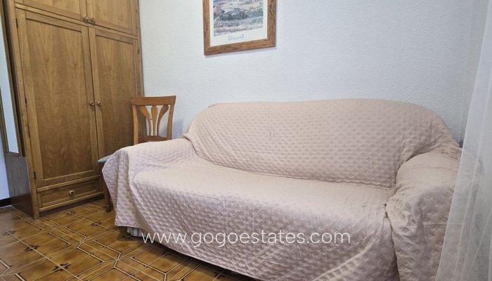 Te koop - Huis - Halfvrijstaande woning - Torrevieja - Torrevieja Centro