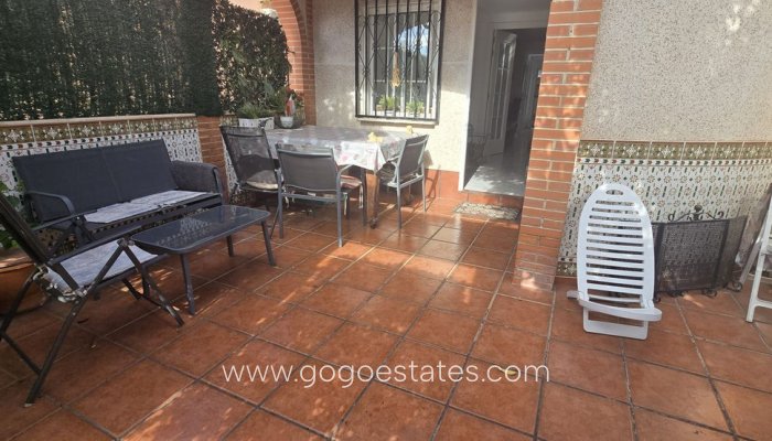 Te koop - Huis - Halfvrijstaande woning - Torrevieja - Torrevieja Centro