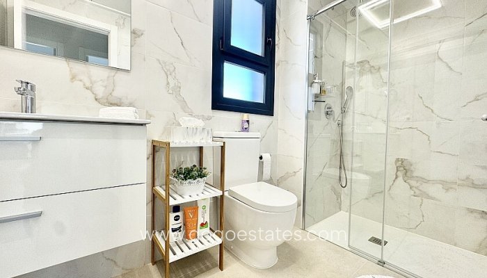 Te koop - Appartement - Penthouse Duplex - Orihuela - Villamartin