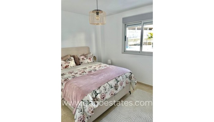 Te koop - Appartement - Appartement op de bovenste verdieping - Orihuela - Orihuela Costa