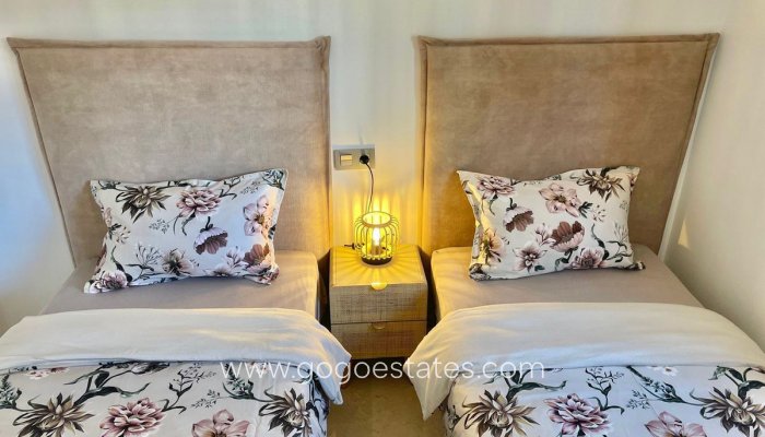 Te koop - Appartement - Appartement op de bovenste verdieping - Orihuela - Orihuela Costa