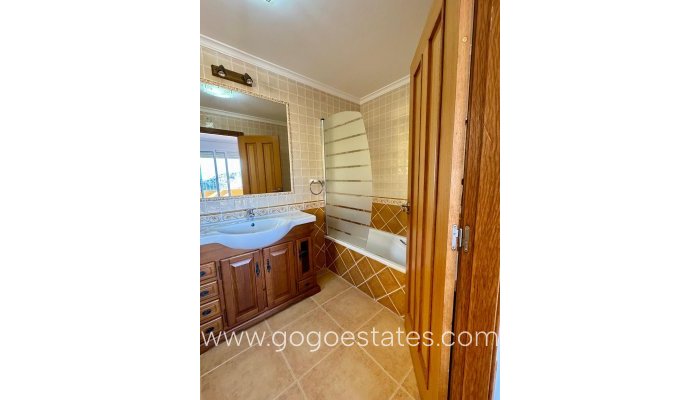 Te koop - Appartement - Appartement op de middelste verdieping - Benitachell - Benitachell Centro