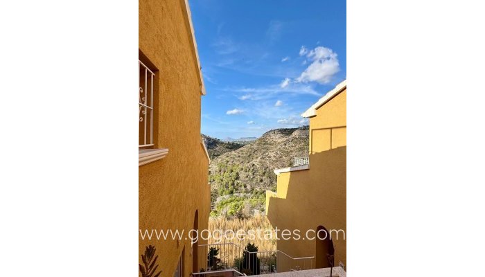 Te koop - Appartement - Appartement op de middelste verdieping - Benitachell - Benitachell Centro