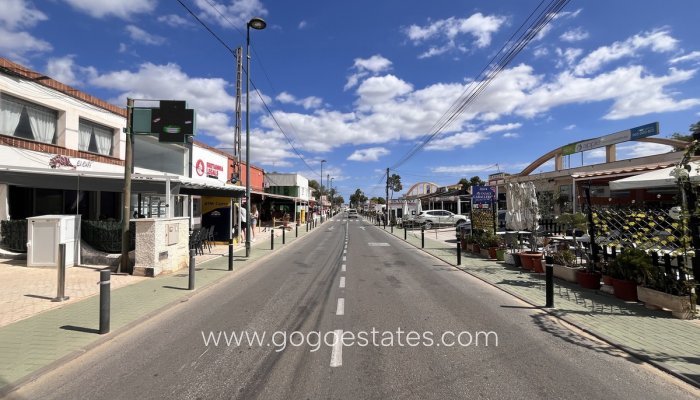 Te koop - Huis - Vrijstaande Villa - Pilar De La Horadada - Pilar de la Horadada Centro