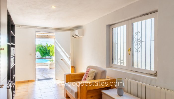 Te koop - Huis - Vrijstaande Villa - Teulada - Moraira