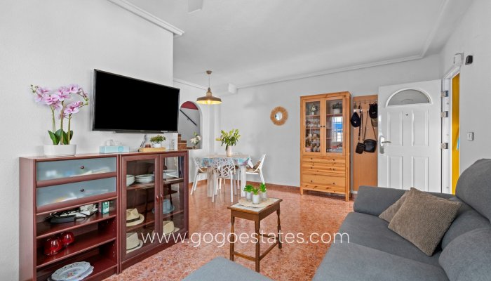 Te koop - Huis - Vrijstaande Villa - Torrevieja - Torrevieja Centro