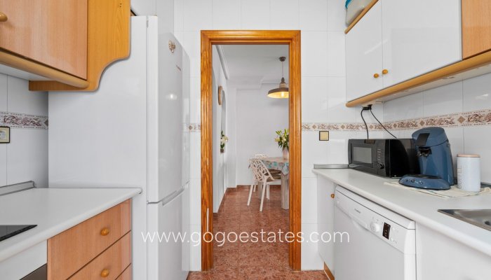 Te koop - Huis - Vrijstaande Villa - Torrevieja - Torrevieja Centro