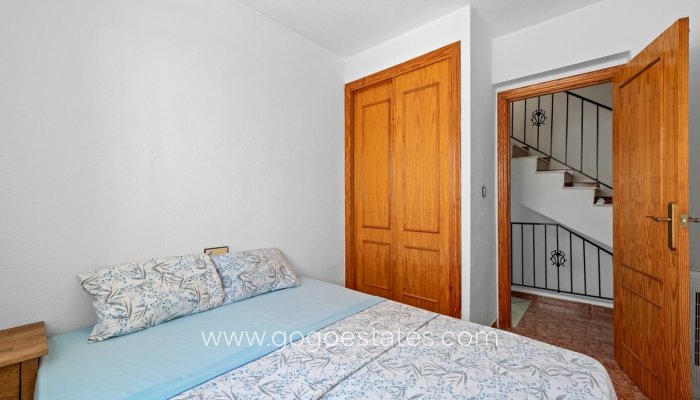 Te koop - Huis - Vrijstaande Villa - Torrevieja - Torrevieja Centro