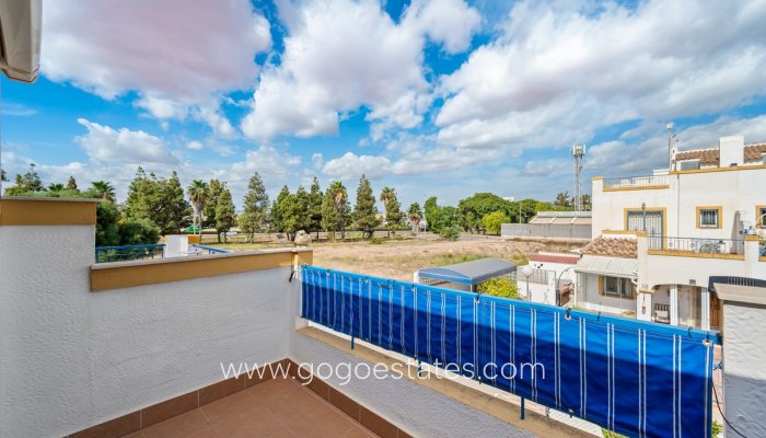 Te koop - Huis - Vrijstaande Villa - Torrevieja - Torrevieja Centro