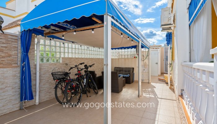 Te koop - Huis - Vrijstaande Villa - Torrevieja - Torrevieja Centro