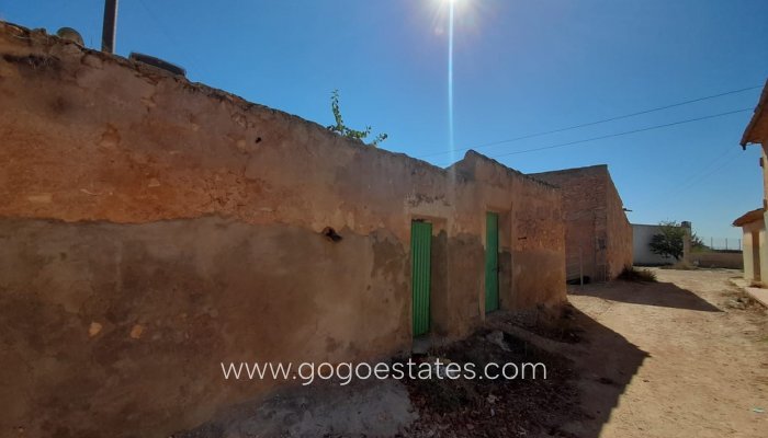 Te koop - Huis - Finca - Cortijo - Pinoso - Pinoso Centro