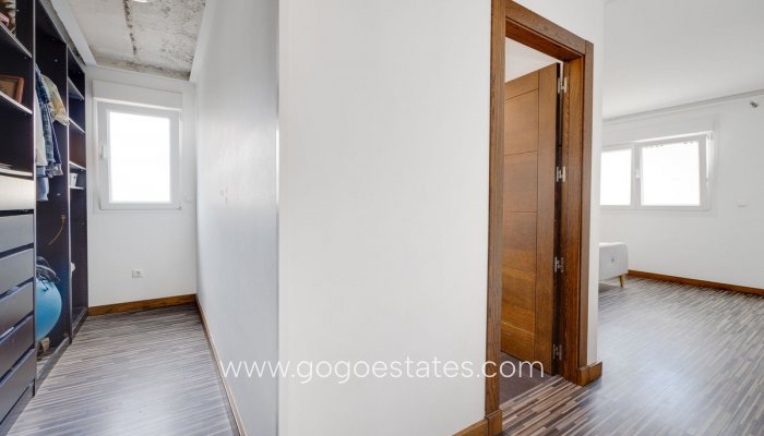 Te koop - Huis - Vrijstaande Villa - Rojales - Ciudad Quesada