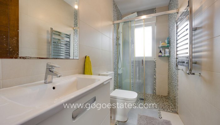 Te koop - Huis - Vrijstaande Villa - Rojales - Ciudad Quesada