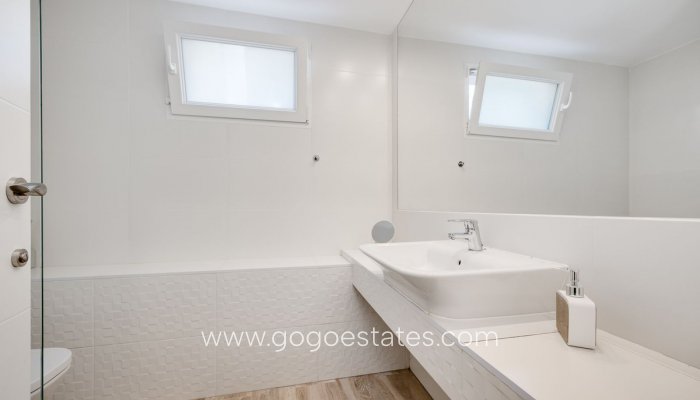 Te koop - Huis - Vrijstaande Villa - Rojales - Ciudad Quesada