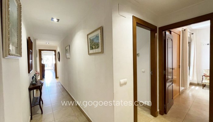 Te koop - Appartement - Appartement op de middelste verdieping - Calpe - Calpe Centro