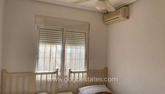 Te koop - Huis - Stadswoning - Daya Nueva - Daya Nueva Centro